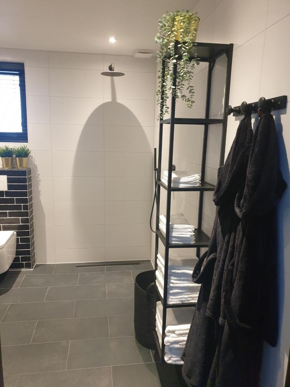 Ruunerwoldse Stekkie met eigen badkamer Ruinerwold Buitenkant foto